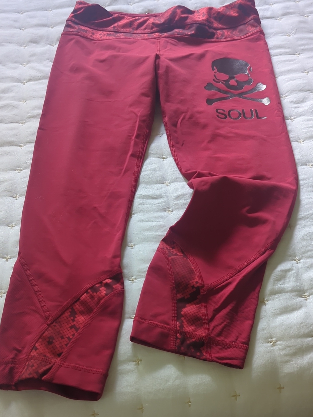Red Lululemon Capri Leggings